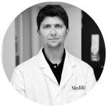 Foto de Daniel Isaacs, director de producto en Medik8