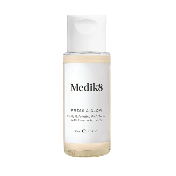 Medik8 Press & Glow tamaño viaje tónico exfoliante-17