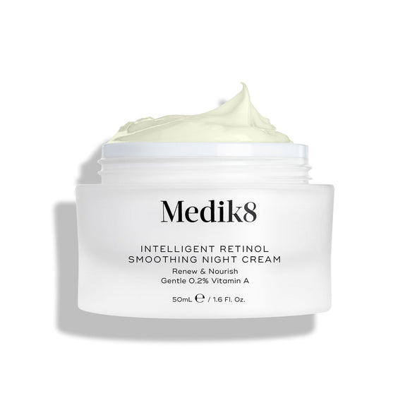 Crema de noche antiedad Intelligent Retinol Smoothing Night Cream de Medik8-43