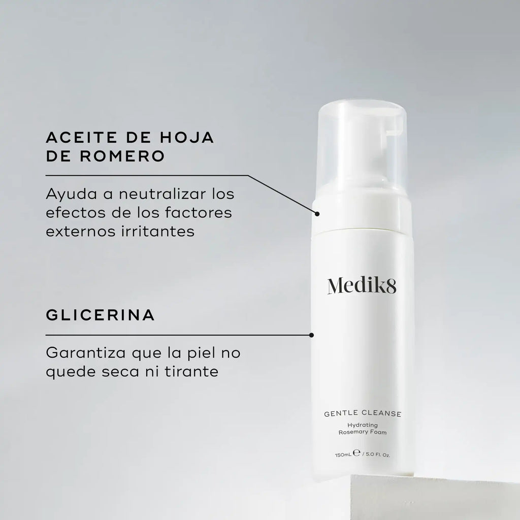 Espuma limpiador con aceite de romero para piel sensible Gentle Cleanse de Medik8